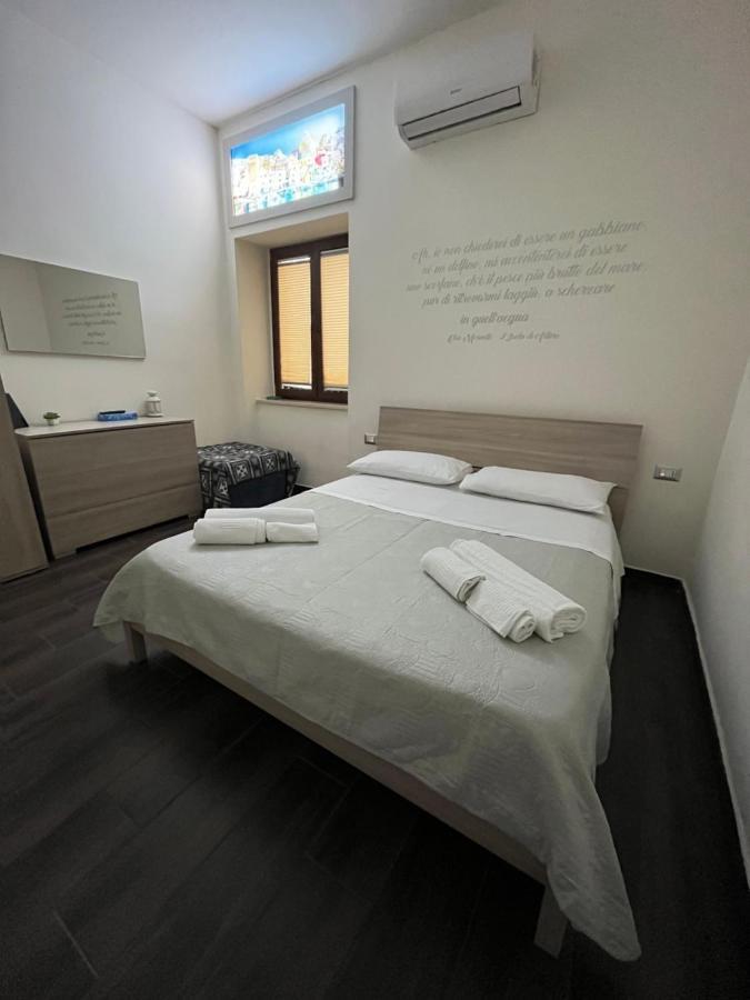 ナポリ Beb Pisadog Bed & Breakfast エクステリア 写真